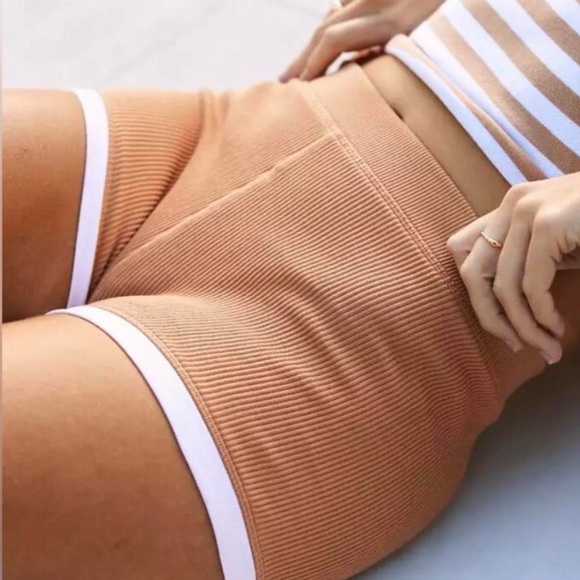 aerie Pants - Striped Tan and White Ribbed Shorts
